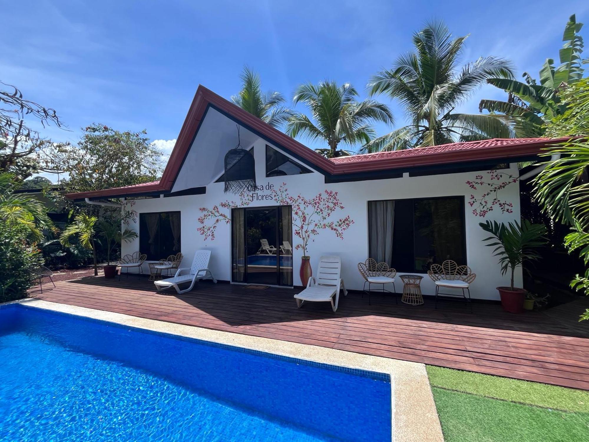 Hotel Mecca Puerto Viejo de Talamanca Zewnętrze zdjęcie